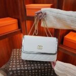 Ladies Bag - 10 - Image 2